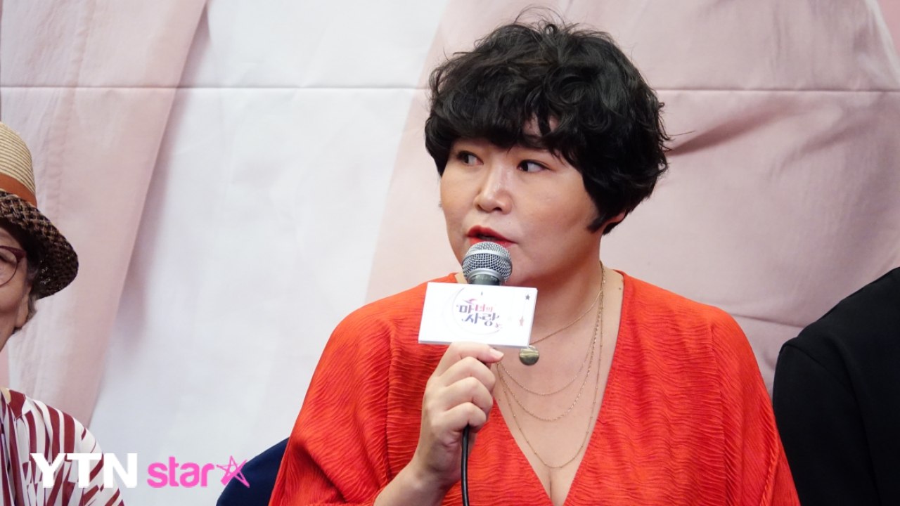[Y영상] '마녀의 사랑' 고수희 "국밥 마녀 3인방 중 비주얼 담당" / YTN