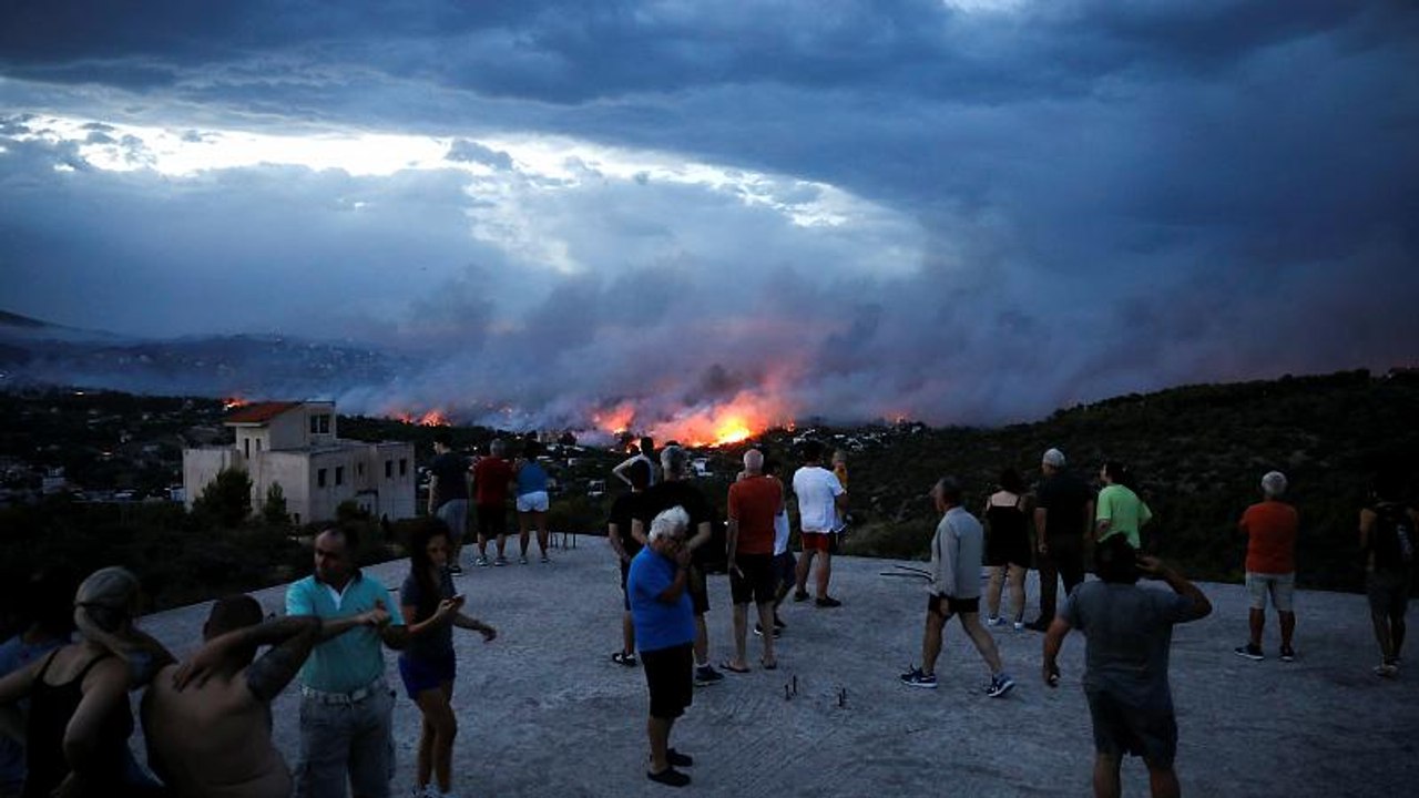 Εθνική τραγωδία: Στους 50 οι νεκροί από τις πυρ...