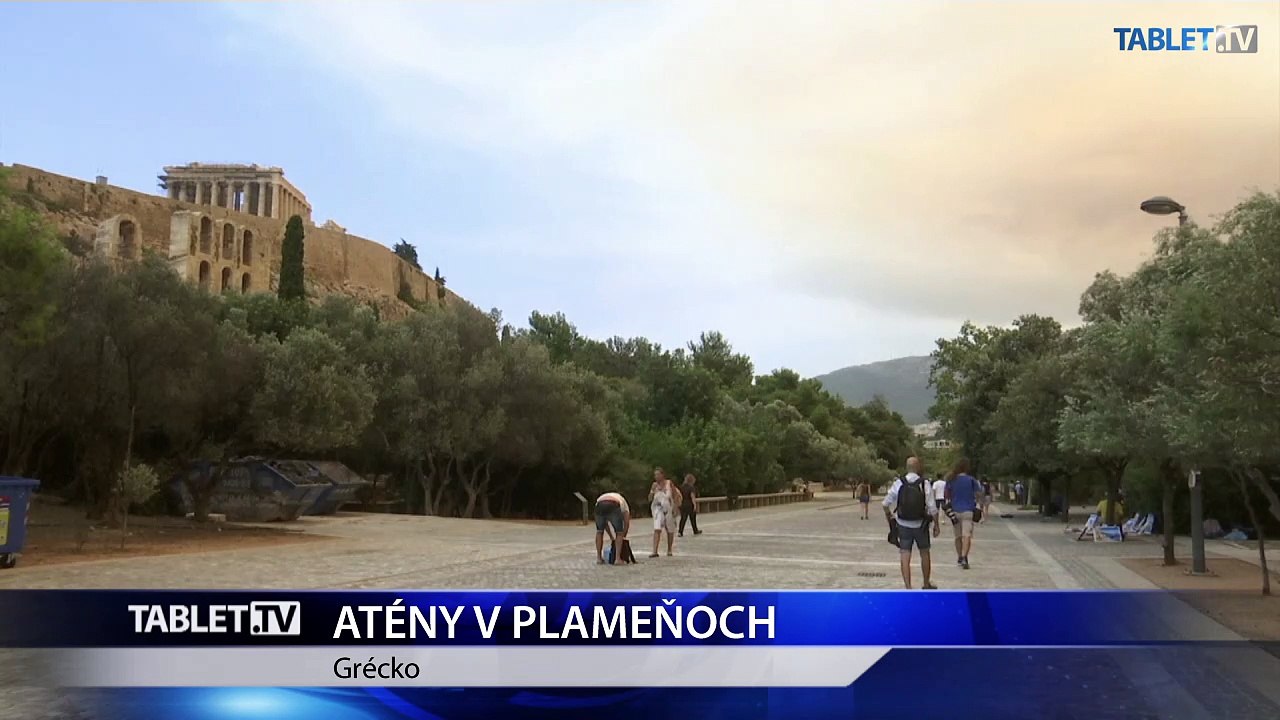 ATÉNY V PLAMEŇOCH: Požiare v Grécku si vyžiadali 49 obetí