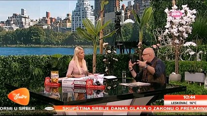 IRFAN MENSUR ŽESTOKO OPLEO PO ESTRADNIM UMETNICIMA: Odakle im pravo da uzimaju tu reč i stave uz svoje zanimanje,  oni su samo ESTRADNI RADNICI!