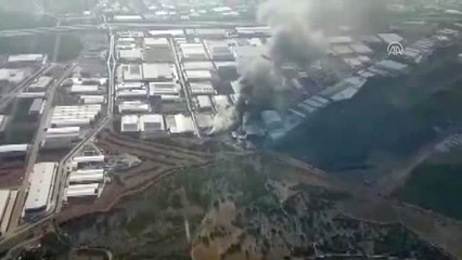Köpük Fabrikasında Yangın Havadan Görüntülendi (2)