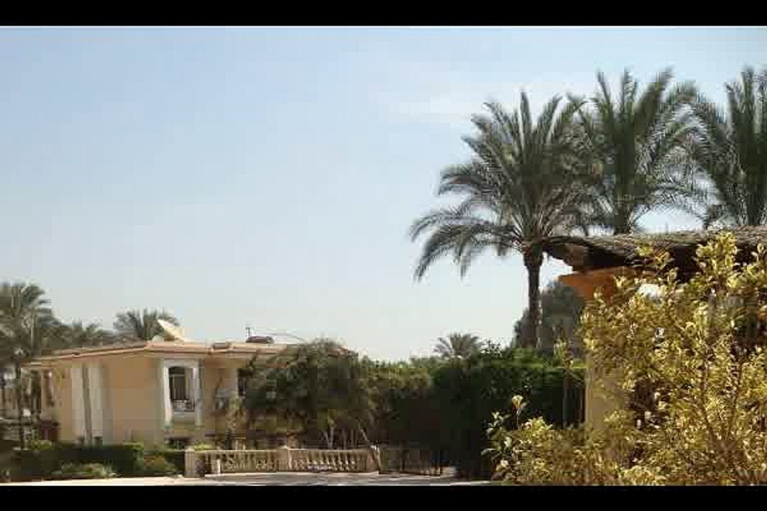 Apartment with Pool In Al Azizia For Rent