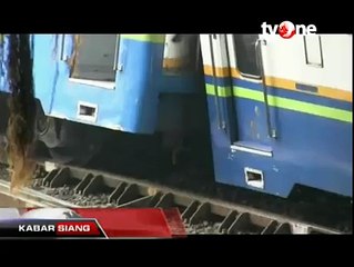 Kereta Senja Solo Anjlok di Tanah Abang