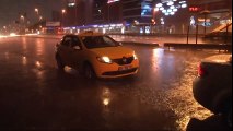 İstanbul’da Şiddetli Yağış Etkili Olmaya Başladı