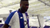 Os primeiros momentos de Mbemba com a camisola do FC Porto