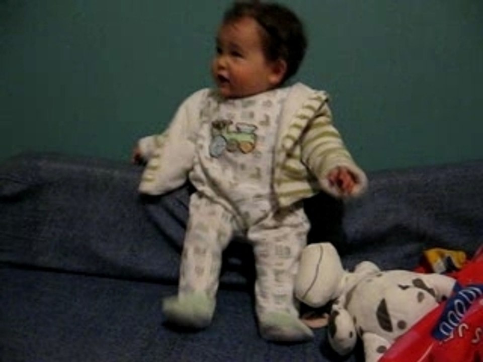 Lucas s'amuse bien !