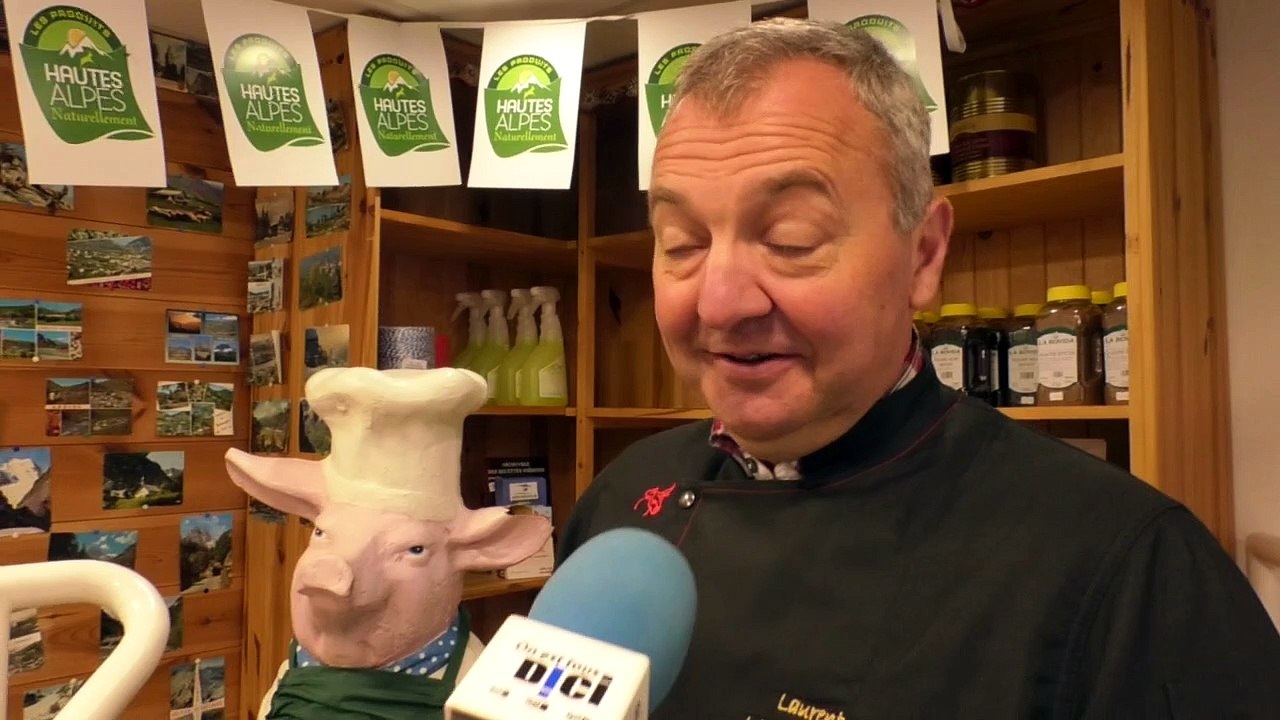 Soulagement pour le propriétaire de Dédé et du repos pour le cochon un peu amoché !