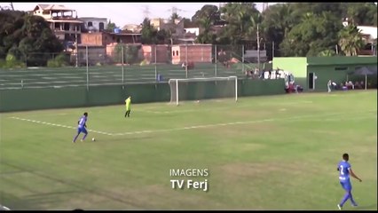 Atacante humilha goleiro na Segundona do Rio de Janeiro