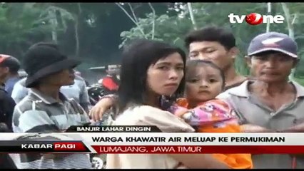 Скачать видео: Lahar Dingin Semeru Banjiri Sungai Mujur di Lumajang