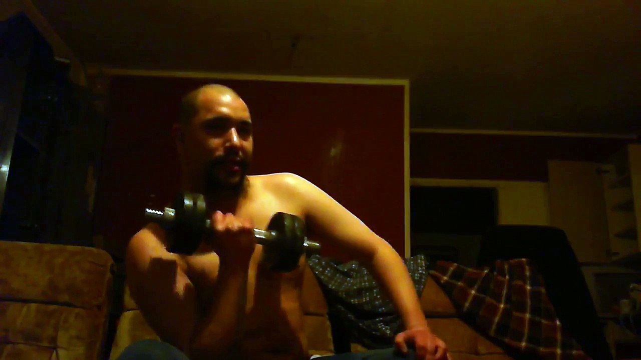 Amok Alki Meyer und die Antidoitschen brustmuskeln (720p_30fps_H264-192kbit_AAC)