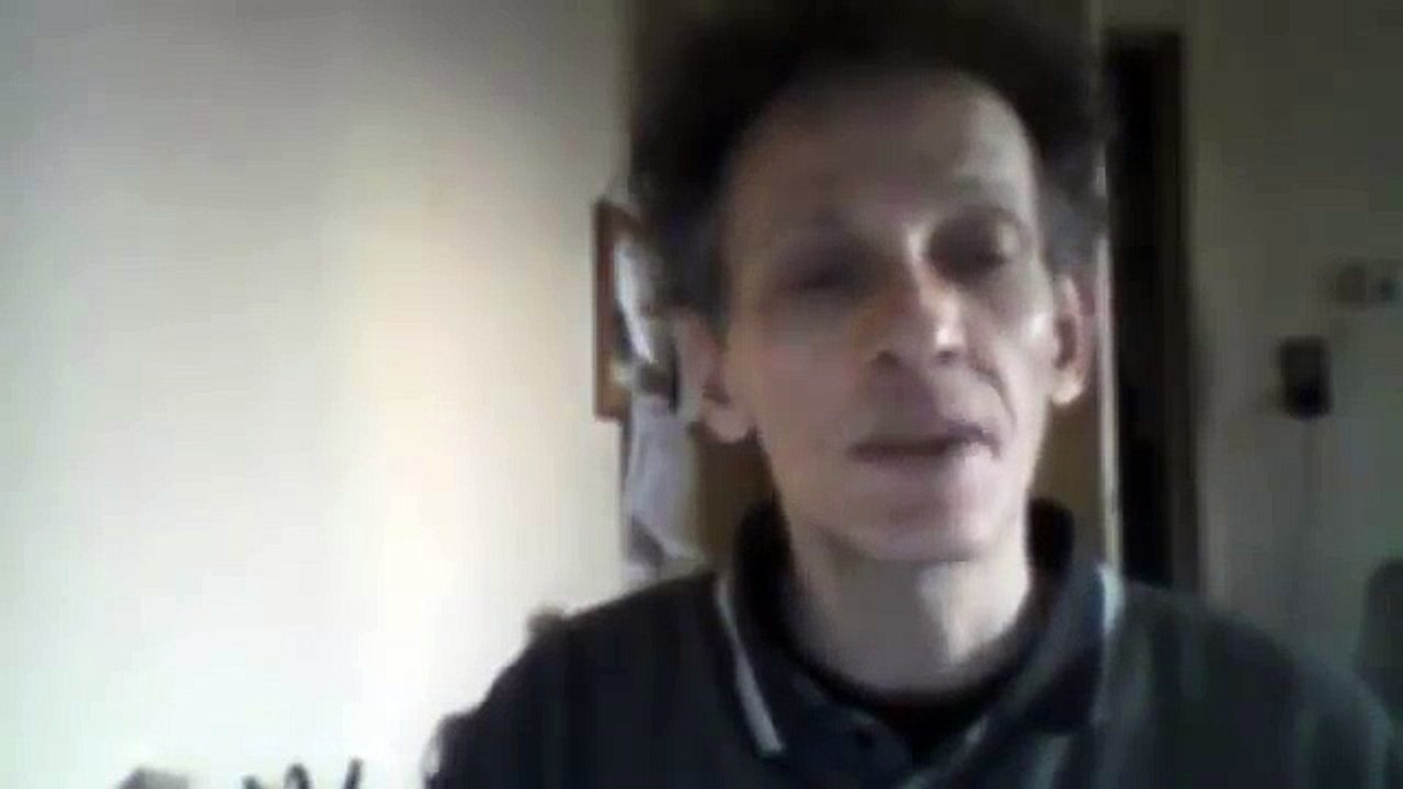 Mimon baraka sein wichtigstes Video nach dem Suizid seiner Mutter (360p_10fps_H264-128kbit_AAC)