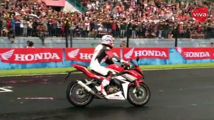 Aksi Pedrosa dan Marquez Jajal All New CBR 150R