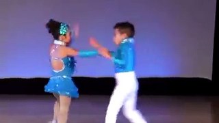 Awesome hot dance by child couple