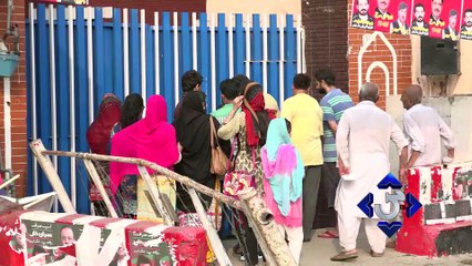 Tough competition in Lahore between PTI and PMLN