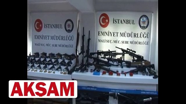 Adnan Oktar Grubuna gerçekleştirilen operasyonda ele geçirilen silahlar görüntülendi