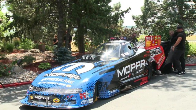 Mopar and Dodge SRT Debut New 2019 Dodge Charger SRT Hellcat NHRA Funny Car and 2019 Dodge Challenger R/T Scat Pack 1320