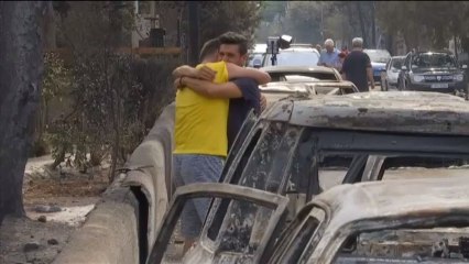 Los incendios de Grecia dejan 74 muertos confirmados y 200 heridos