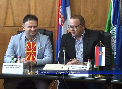Ambasador makedonije u poseti opštini Bor, 24.jul 2018. (RTV Bor)