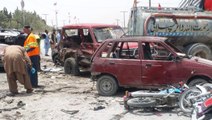 Pakistan'da Bombalı Saldırı ve Şiddet Olayları Gölgesinde Seçim: En Az 33 Ölü
