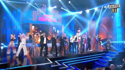 Песни, от которых наворачиваются слезы, а зал аплодирует стоя - Вечерний Квартал Лучшее 2018