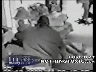 infirmière prise en train d'abuser d'une enfant handicapée