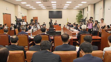 최저임금 등 공방..."사회적 과제" vs "재심의해야" / YTN