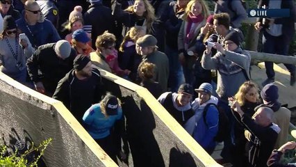 Adrénaline - Surf : Post-Win Interview- Gilmore Soaks Up J-Bay Win