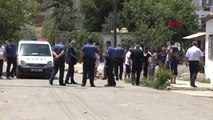 Antalya Komşuların Taşlı, Sopalı 'Dedikodu' Kavgası Hd