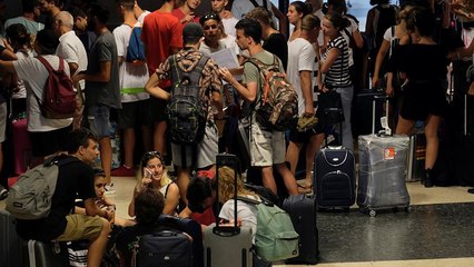 Scioperi Ryanair, la rabbia dei passeggeri