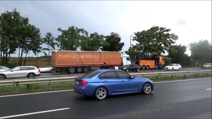 Silivri'deki kaza trafiği aksattı - İSTANBUL