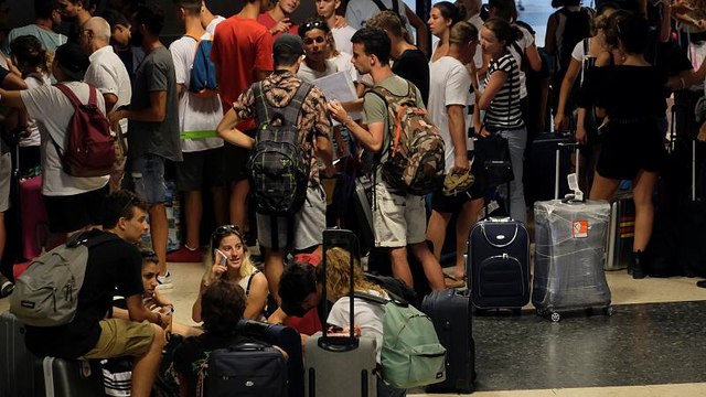 Ryanair: страдают пассажиры