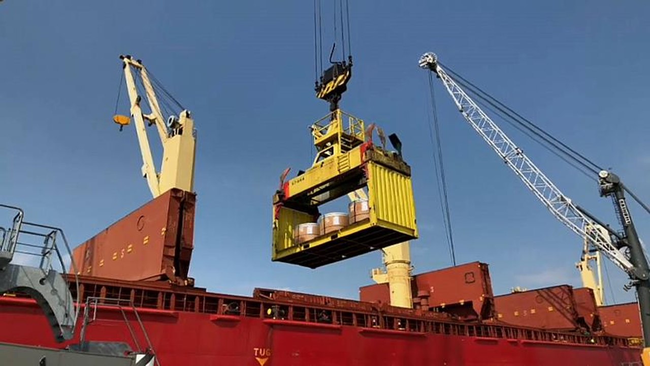 Antwerpen hängt am stahlhandel