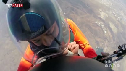 Dünya’dan 384 bin kilometre uzakta evlilik teklifi