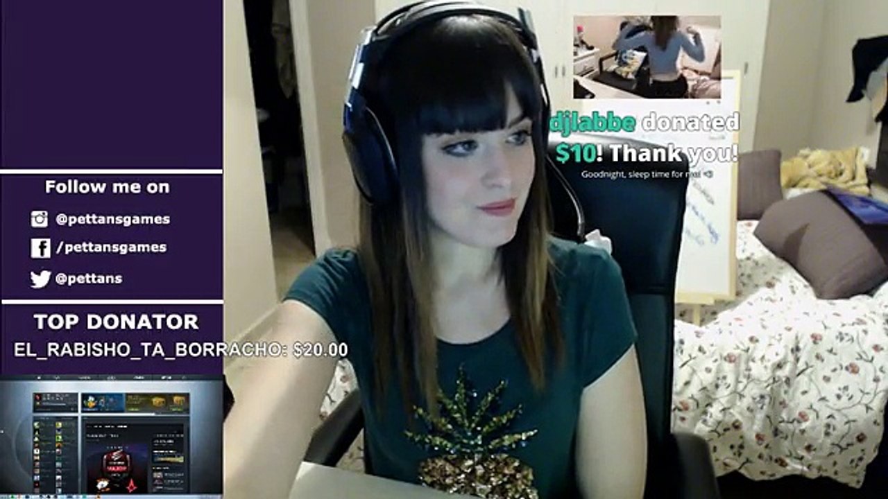Twitch IRL | Twitch girls streamer moments #4