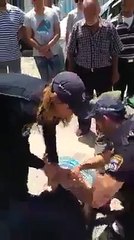 Shikoni se cka i bëjnë qafirat një muslimani në Palestinë, por përsëri bota në heshtje!!!