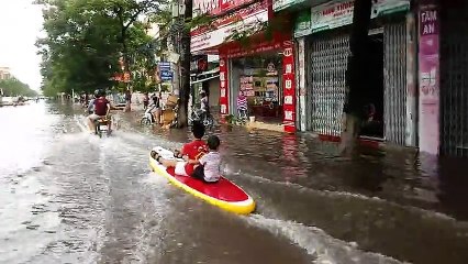 Flood Surfing