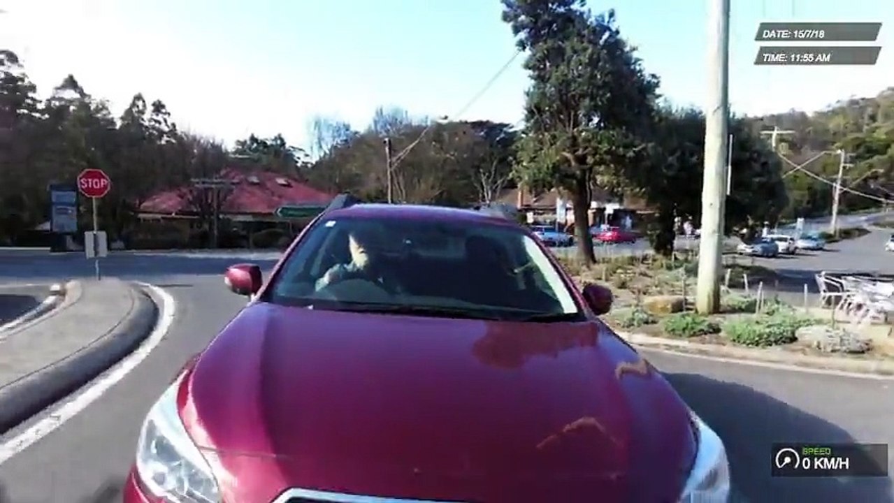 Man Rams Cyclist in Road Rage - 61kyz