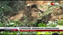 Tanah Longsor Menutup Jalan Utama di Abepura