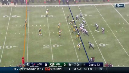 2016 - Jonathan Grimes rushes for a 9-yard gain