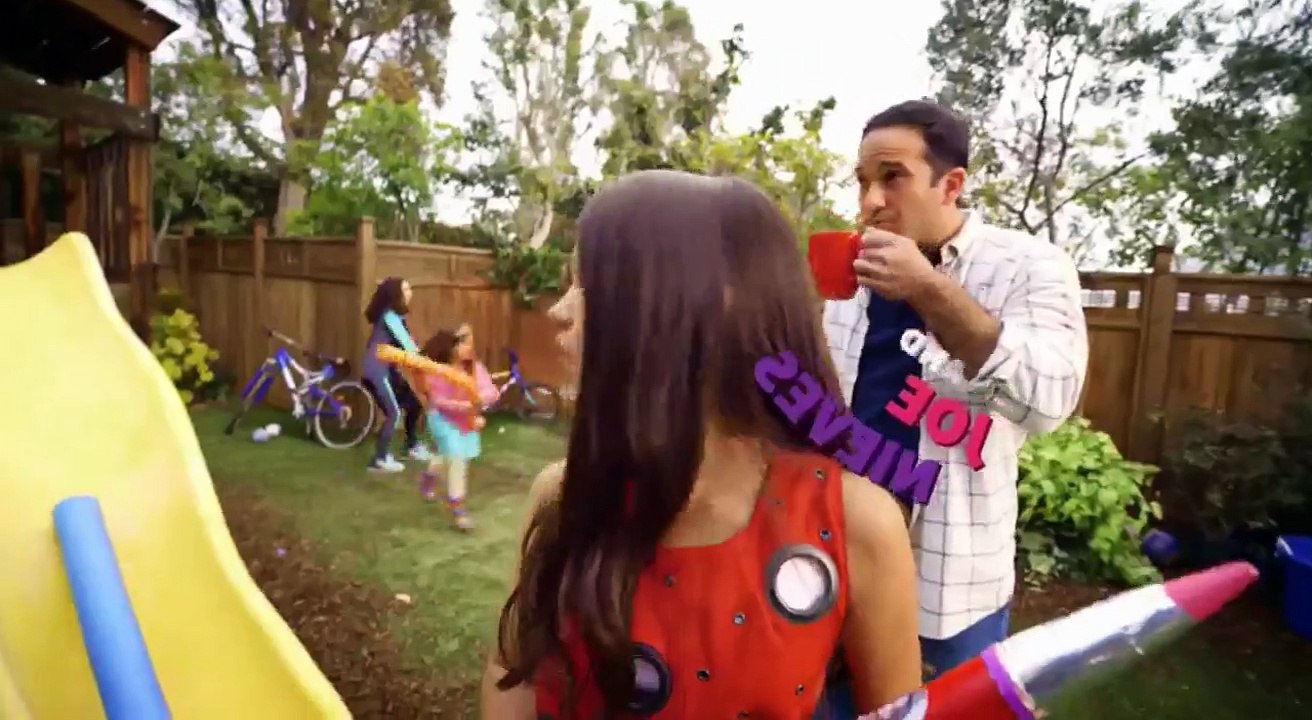 Stuck In The Middle - S 3 E 20 - Stuck in Harley's Quinceañera