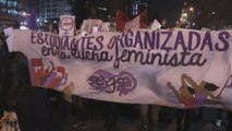 Miles chilenos marchan en Santiago a favor de aborto libre, seguro y gratuito