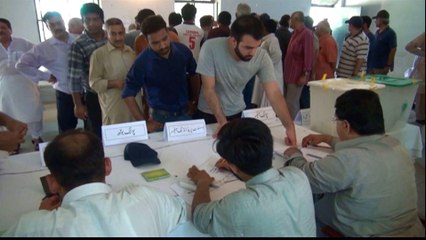 Pakistan election 2018: Counting under way amid rigging allegations