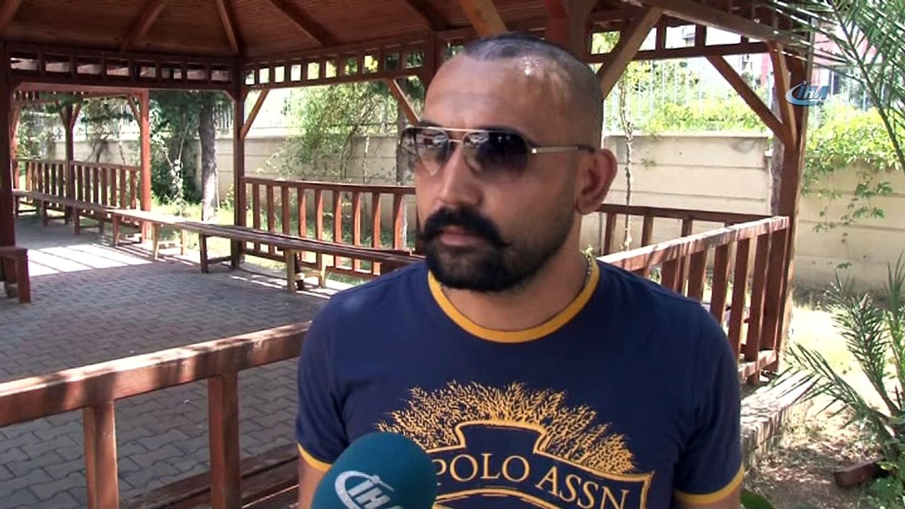 Kaybolan maymununu tarlada, sokakta arıyor