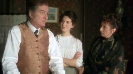 Chez Maupassant S1 EP03 04 L heritage Deu  Amis     Part 01