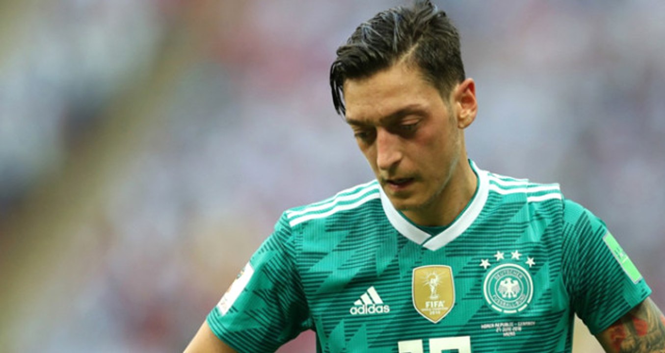Almanya Futbol Federasyonu Başkanı: Mesut Özil'in Maruz Kaldığı Saldırılarla Daha İyi Mücadele Etmemiz Gerekirdi