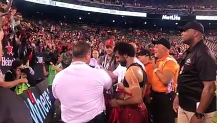بعد مباراة مانشستر سيتي.. مدرج كامل يفاجئ محمد صلاح