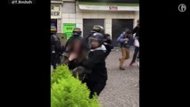 Macron'un polis kaskıyla gösterici döven korumasının saldıırı görüntüleri ortaya çıktı