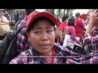 Simpatisan Ahok Bersedih Pasca Putusan Sidang