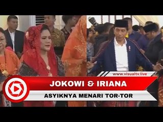 Mengaku Sudah Belajar dari YouTube, Jokowi dan Iriana Lihai Menari Tor-tor