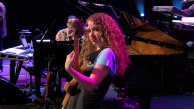 Herbie Hancock & Tal Wilkenfield Chameleon Live Montreux HD720 m2 Basscover3 Bob Roha